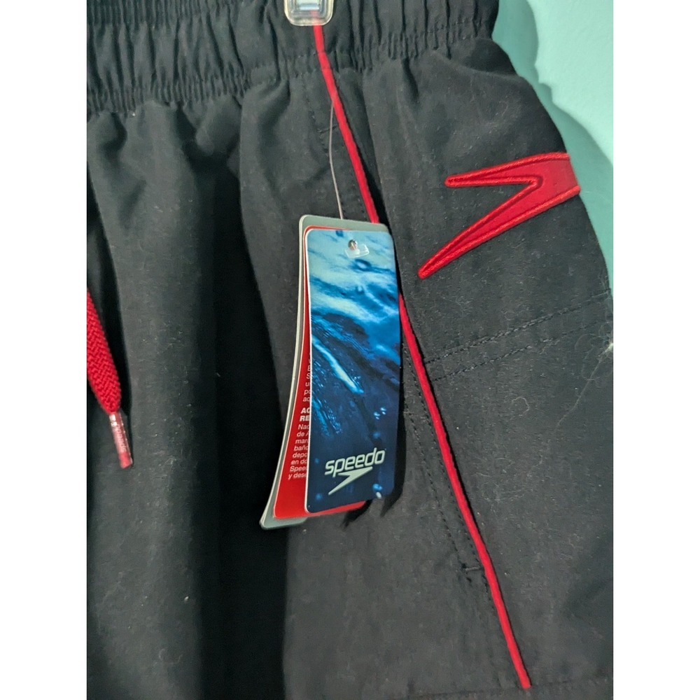 Swim Trunks new with tags size medium - Picture 5 of 11